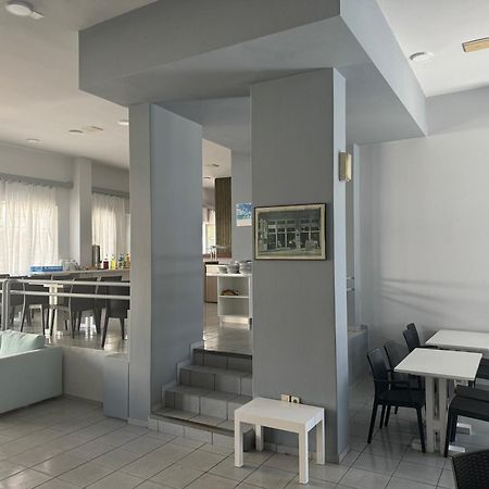 Simple Hotel Hersonissos Blue Ngoại thất bức ảnh