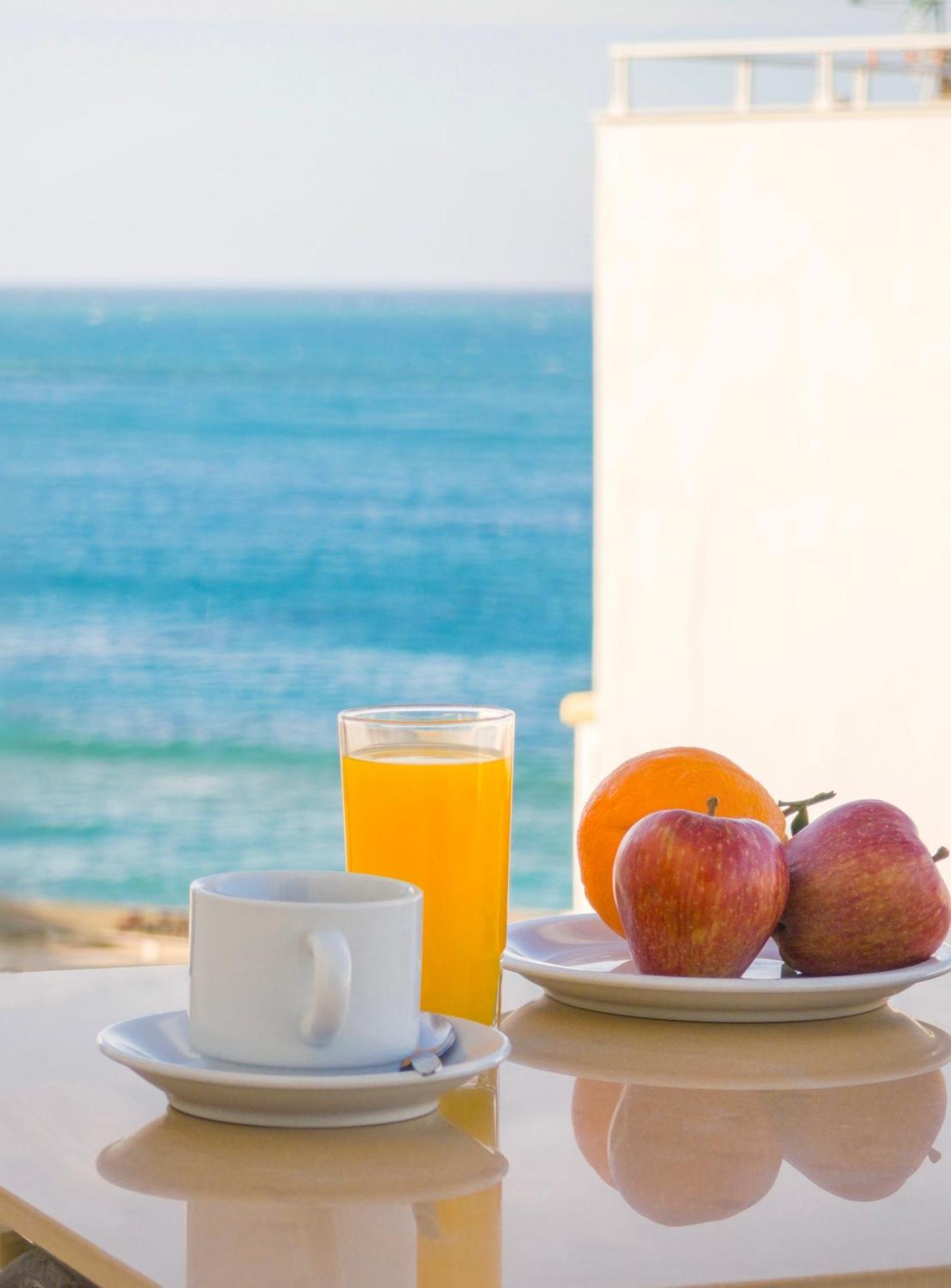 Simple Hotel Hersonissos Blue Ngoại thất bức ảnh
