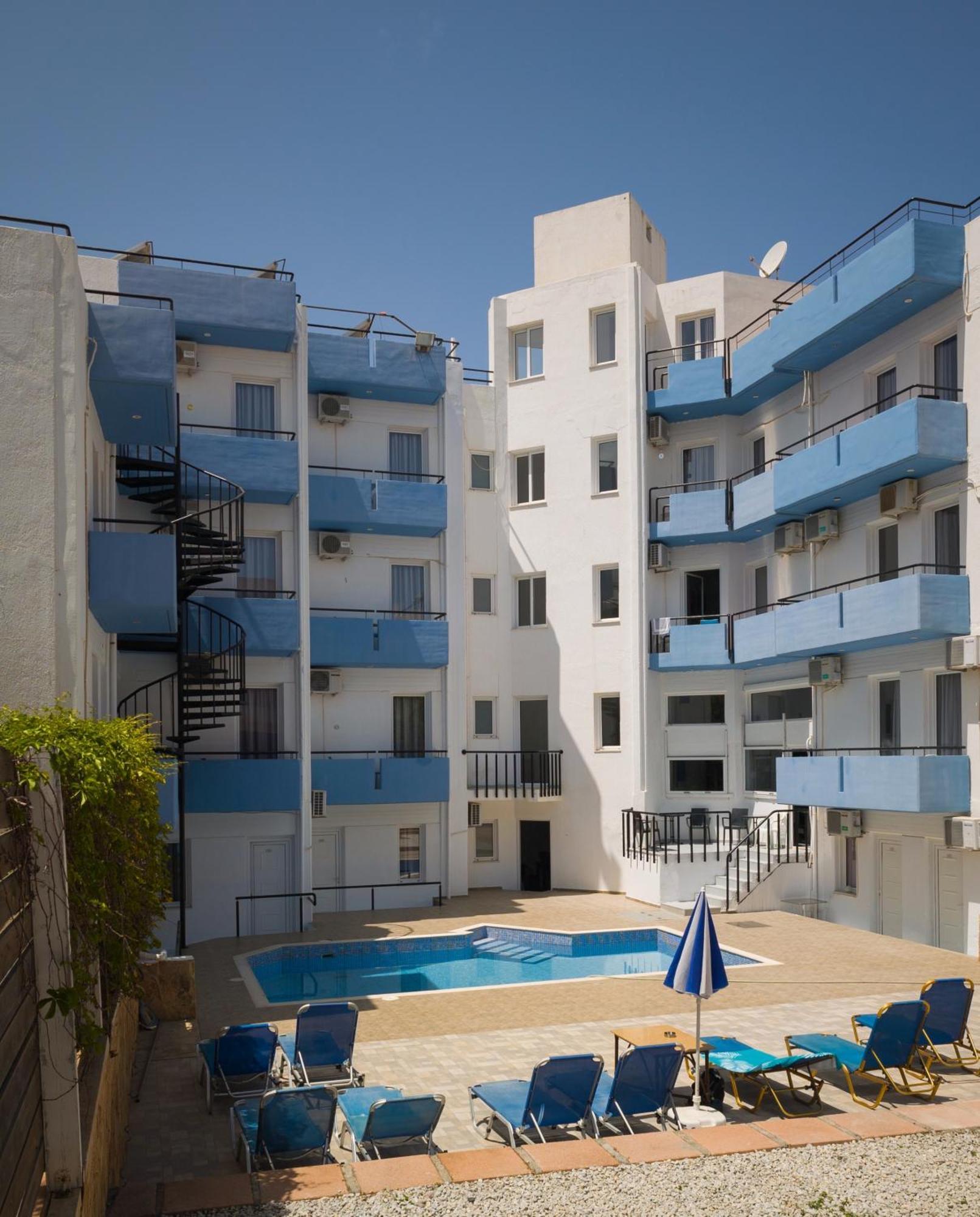 Simple Hotel Hersonissos Blue Ngoại thất bức ảnh