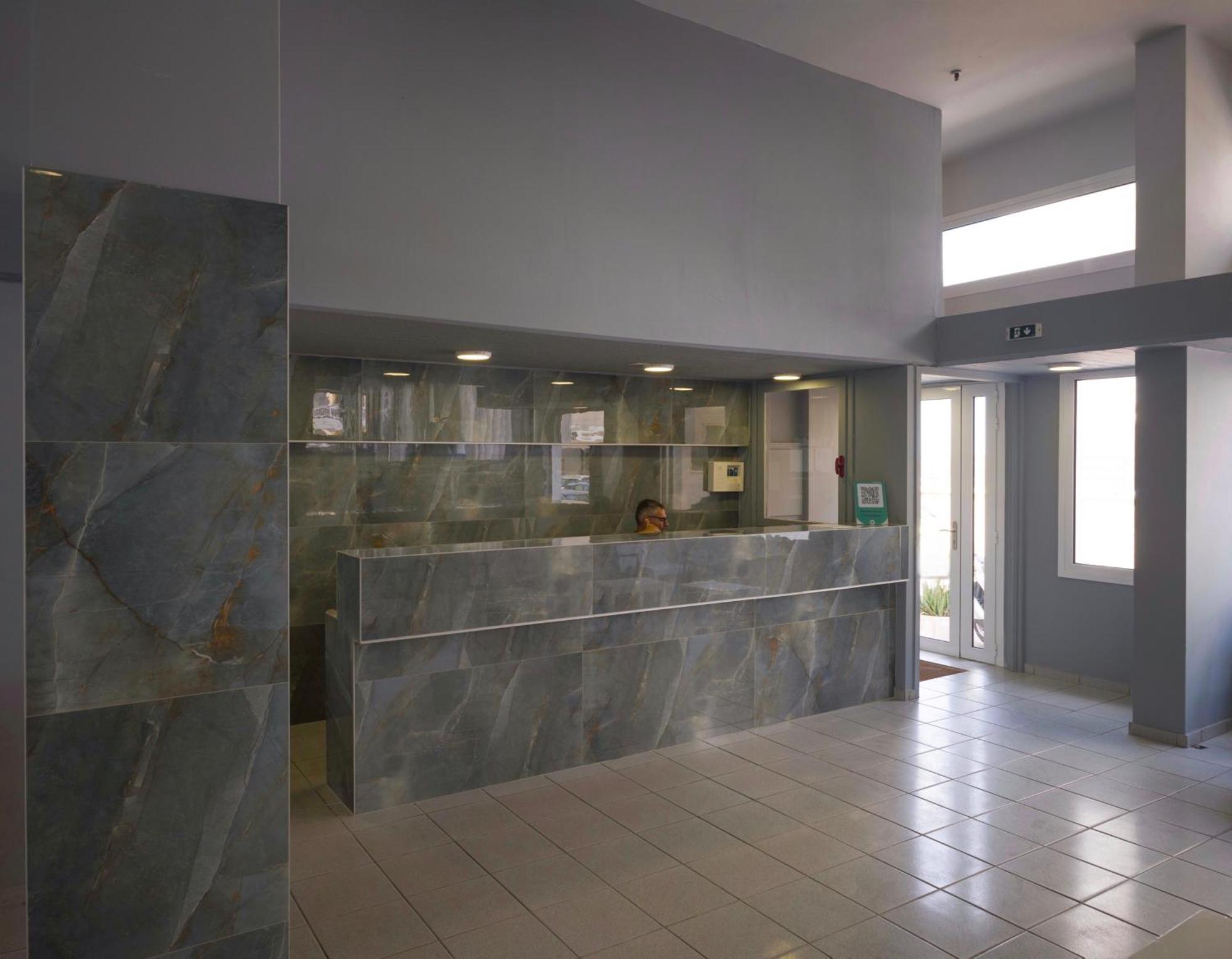 Simple Hotel Hersonissos Blue Ngoại thất bức ảnh