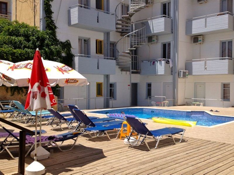 Simple Hotel Hersonissos Blue Ngoại thất bức ảnh